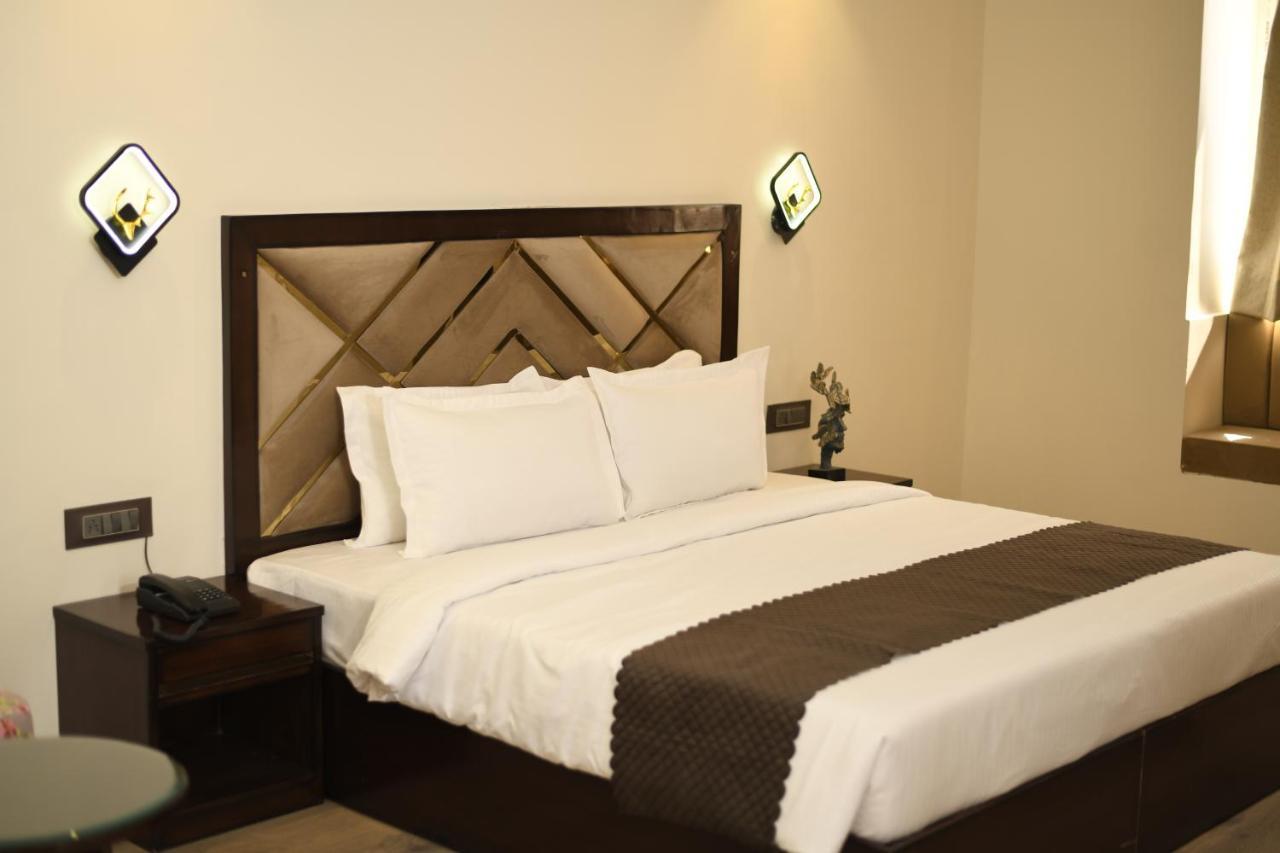 Cloud Social Hotel Shillong Exterior photo